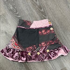 NWT Save The Queen Black and Pink & Velvet Ruffle Bottom Skirt